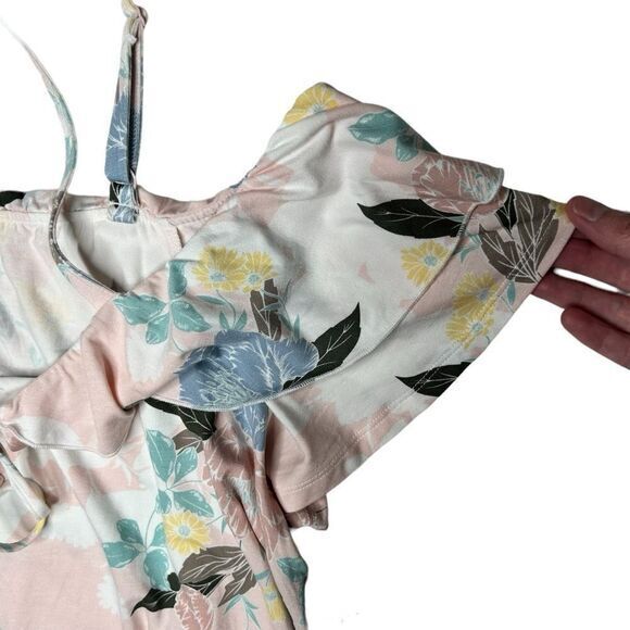 Torrid super‎ Soft Knit Floral cold shoulder size 00 NWT - Picture 11 of 14